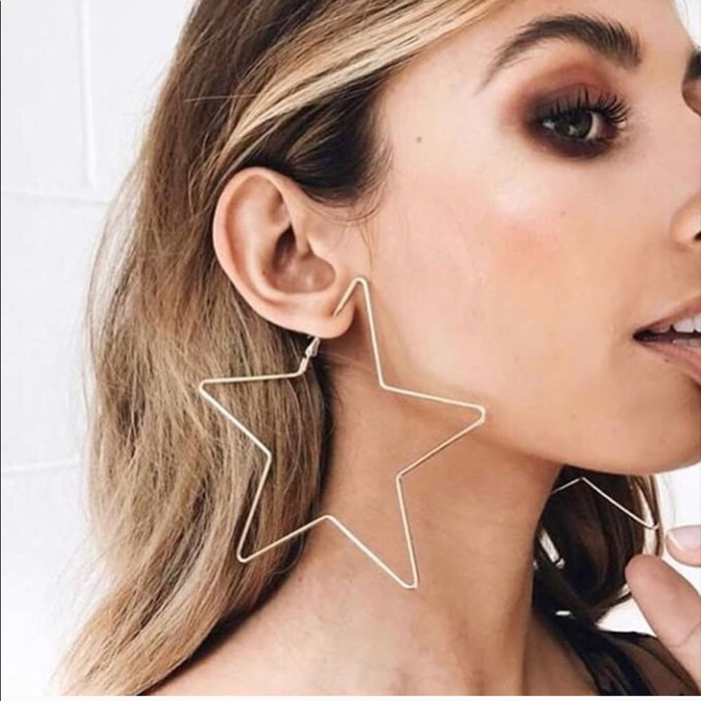 ⭐️  Star Hoop Earrings ⭐️